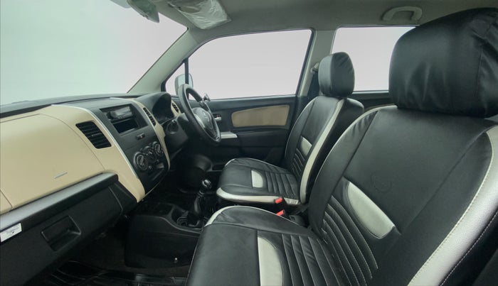 2017 Maruti Wagon R 1.0 LXI, Petrol, Manual, 26,604 km, Right Side Front Door Cabin