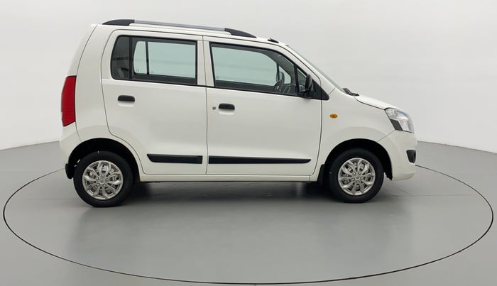 2017 Maruti Wagon R 1.0 LXI, Petrol, Manual, 26,604 km, Right Side View
