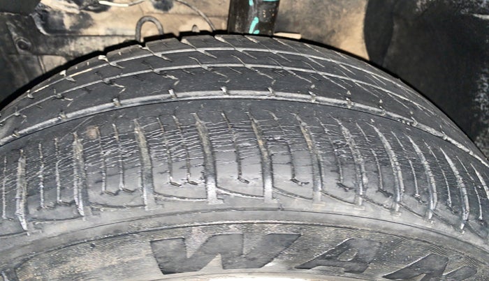 2016 Maruti Vitara Brezza LDI (O), Diesel, Manual, 72,775 km, Left Front Tyre Tread
