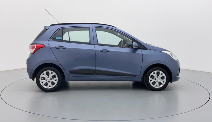 2016 Hyundai Grand i10 SPORTZ 1.2 KAPPA VTVT, Petrol, Manual, 17,364 km, Right Side View