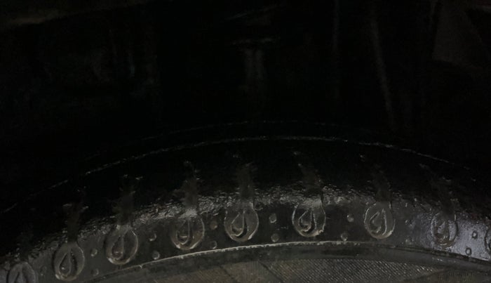 2020 Tata Tiago XE 1.2 REVOTRON, CNG, Manual, 83,130 km, Left Rear Tyre Tread