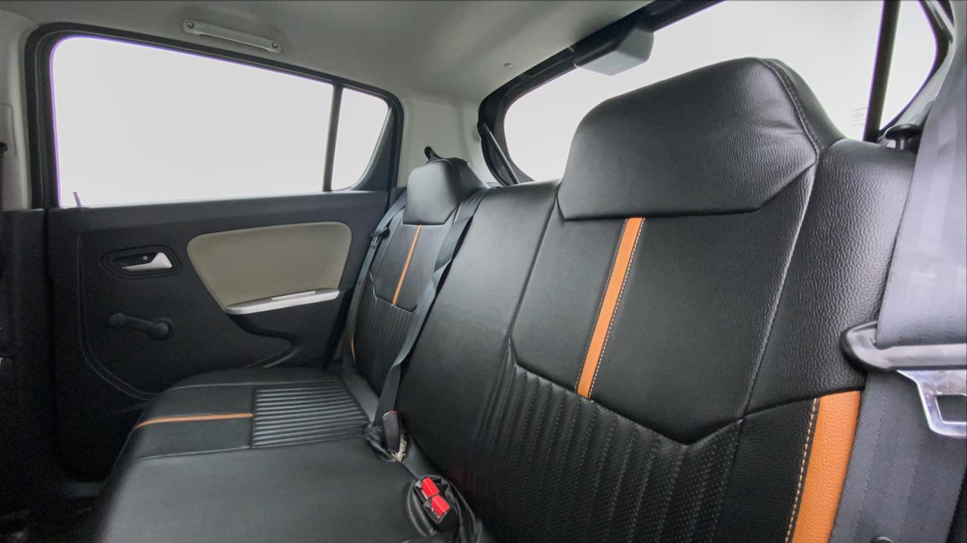 2015 Maruti Alto K10 VXI P, Petrol, Manual, 27,150 km, Right Side Rear Door Cabin