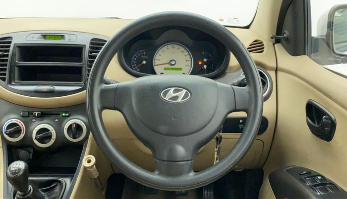 2010 Hyundai i10 MAGNA 1.2, Petrol, Manual, 17,835 km, Steering Wheel Close Up