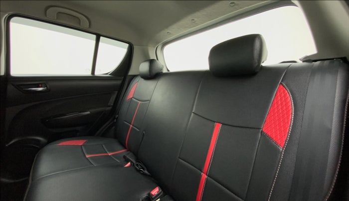 2014 Maruti Swift VXI, Petrol, Manual, 33,841 km, Right Side Rear Door Cabin