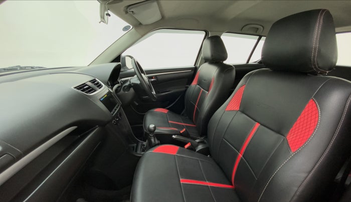 2014 Maruti Swift VXI, Petrol, Manual, 33,841 km, Right Side Front Door Cabin