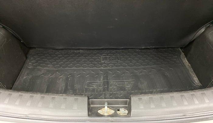 2014 Maruti Swift VXI, Petrol, Manual, 33,841 km, Boot Inside