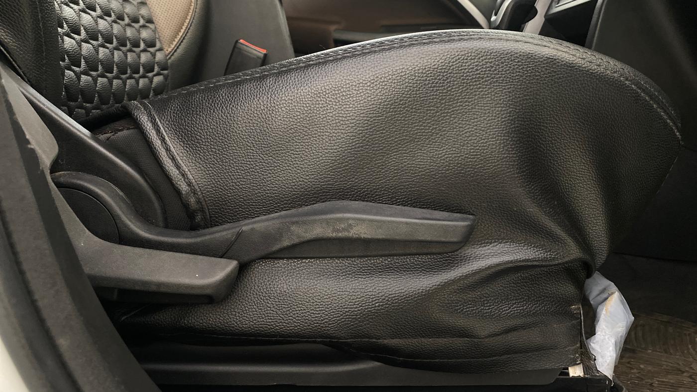 2023 Maruti BREZZA ZXI AT SMART HYBRID, Petrol, Automatic, 23,891 km, Driver Side Adjustment Panel