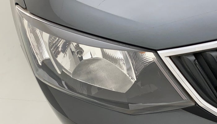 2020 Skoda Rapid ACTIVE 1.0 TSI, Petrol, Manual, 29,632 km, Right headlight - Daytime running light not functional