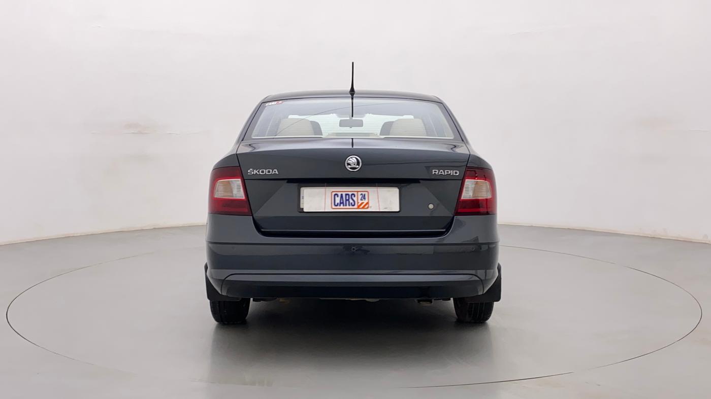 2020 Skoda Rapid ACTIVE 1.0 TSI, Petrol, Manual, 29,632 km, Back/Rear