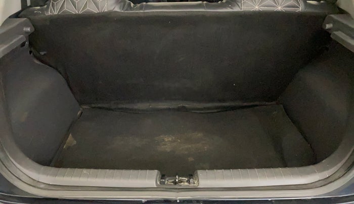 2021 Hyundai GRAND I10 NIOS SPORTZ 1.2 KAPPA VTVT, Petrol, Manual, 93,240 km, Boot Inside