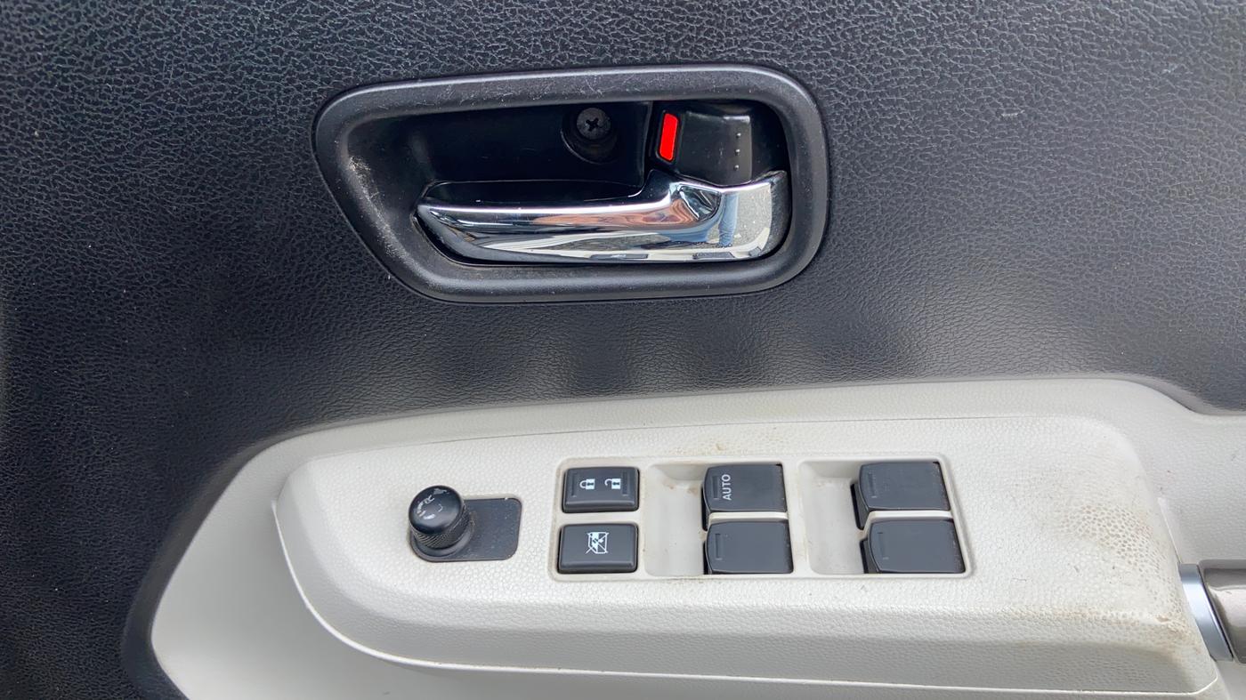2017 Maruti IGNIS DELTA 1.2, Petrol, Manual, 76,129 km, Driver Side Door Panels Control