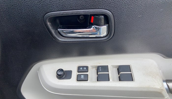 2017 Maruti IGNIS DELTA 1.2, Petrol, Manual, 76,129 km, Driver Side Door Panels Control