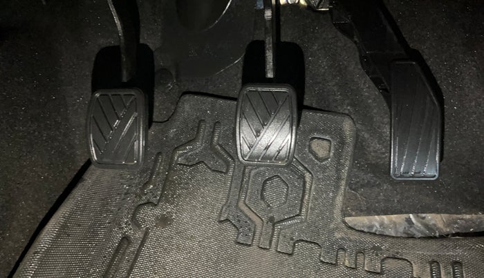 2024 Maruti Alto K10 VXi (O), Petrol, Manual, 938 km, Pedals