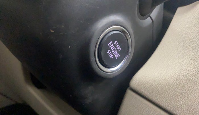 2022 Skoda SLAVIA STYLE 1.5L TSI DSG, Petrol, Automatic, 30,162 km, Keyless Start/ Stop Button