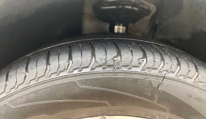 2022 Skoda SLAVIA STYLE 1.5L TSI DSG, Petrol, Automatic, 30,162 km, Left Front Tyre Tread