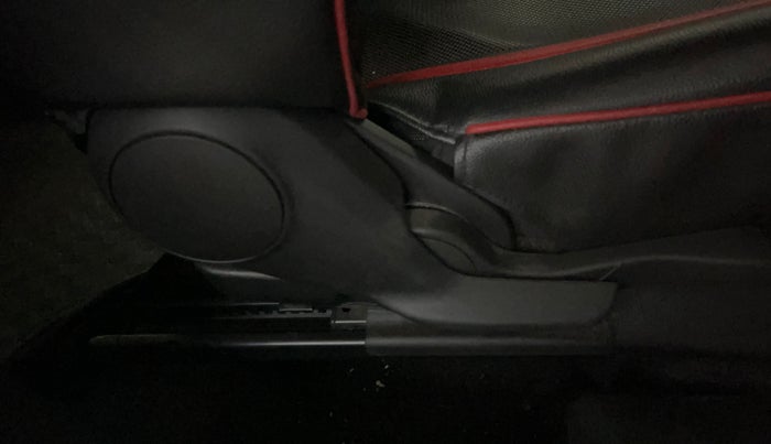 2019 Toyota Glanza G, Petrol, Manual, 54,811 km, Driver Side Adjustment Panel