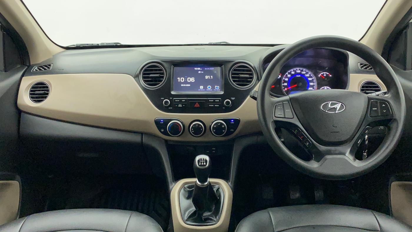 2018 Hyundai Grand i10 SPORTZ 1.2 KAPPA VTVT, Petrol, Manual, 56,471 km, Dashboard