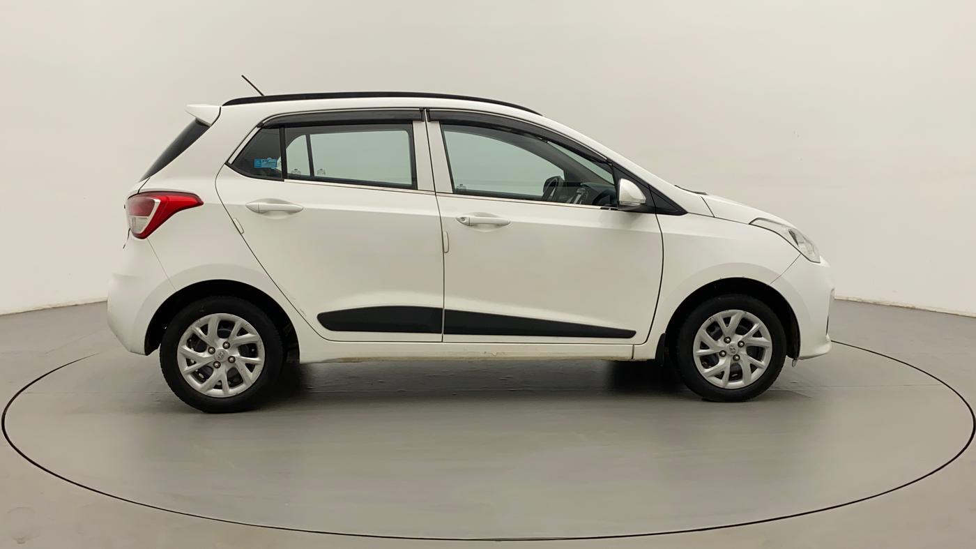 2018 Hyundai Grand i10 SPORTZ 1.2 KAPPA VTVT, Petrol, Manual, 56,471 km, Right Side View