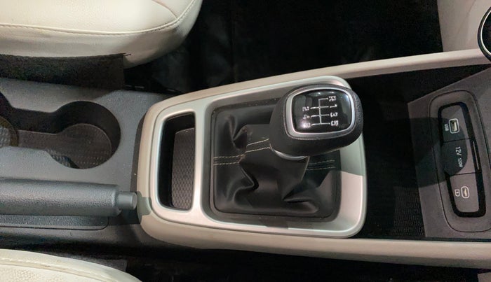 2024 Hyundai VENUE Executive 1.0 Turbo MT, Petrol, Manual, 8,305 km, Gear Lever