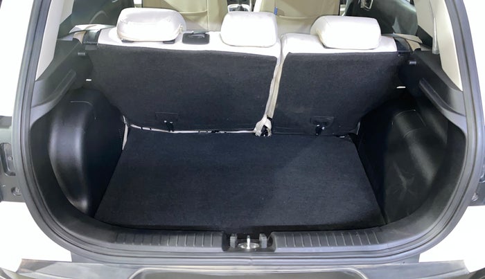 2024 Hyundai VENUE Executive 1.0 Turbo MT, Petrol, Manual, 8,305 km, Boot Inside