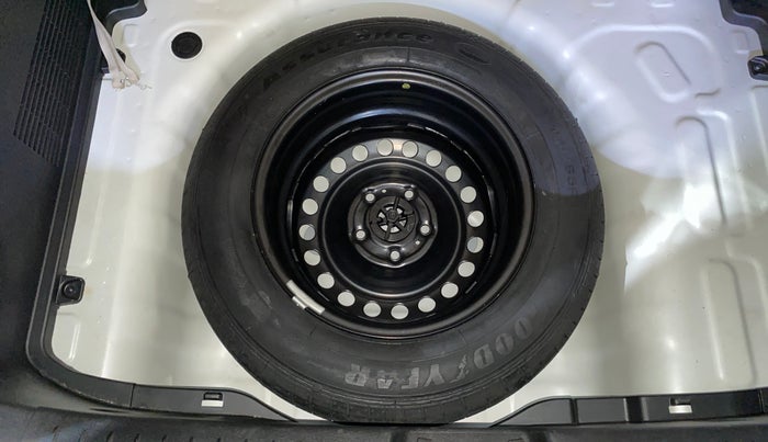 2024 Hyundai VENUE Executive 1.0 Turbo MT, Petrol, Manual, 8,305 km, Spare Tyre