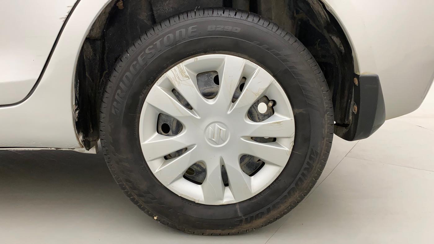 2014 Maruti Swift Dzire VXI, Petrol, Manual, 59,904 km, Left Rear Wheel