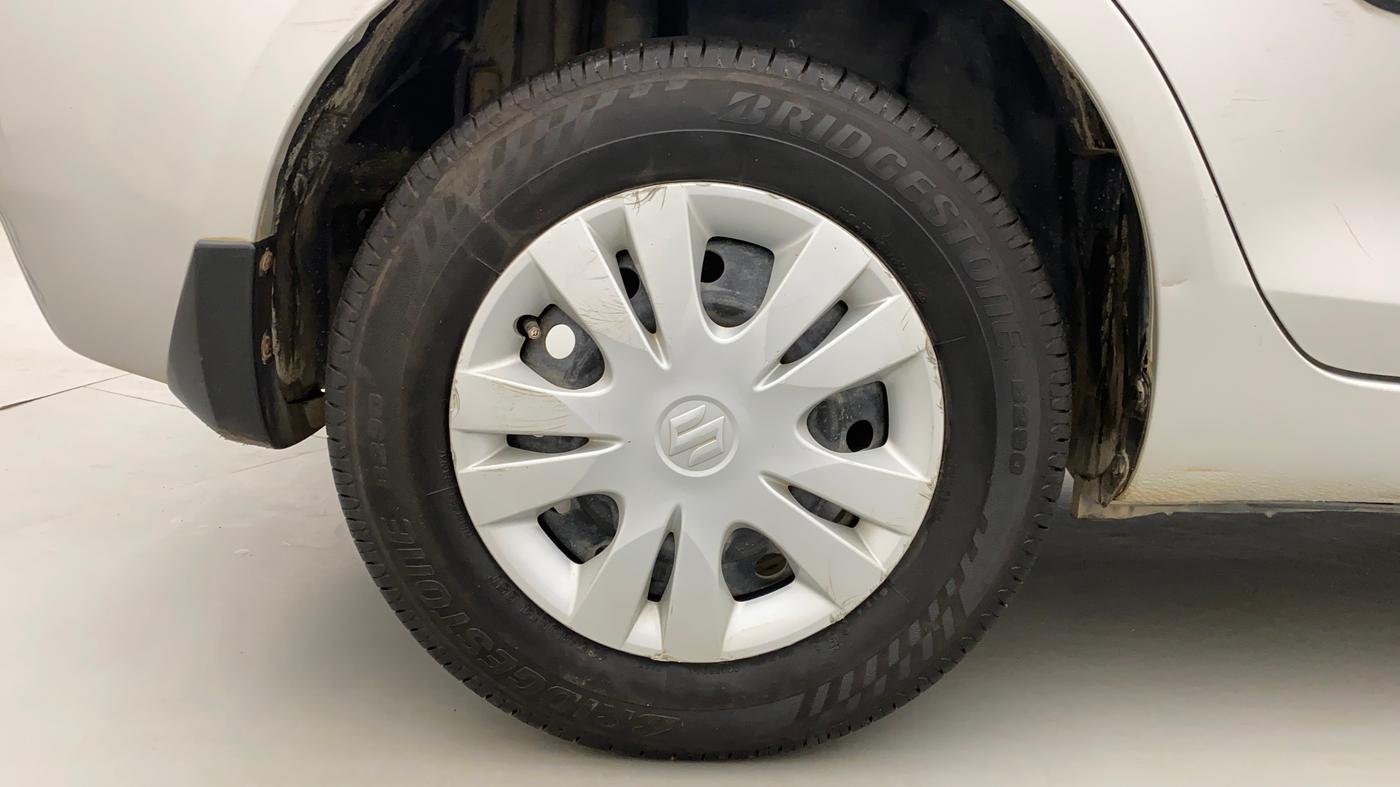 2014 Maruti Swift Dzire VXI, Petrol, Manual, 59,904 km, Right Rear Wheel