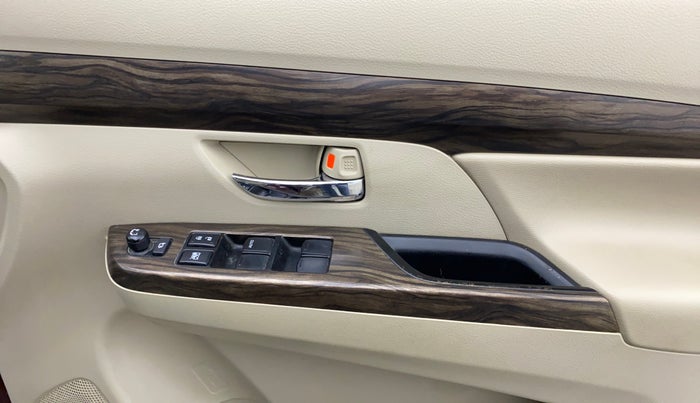2019 Maruti Ertiga ZXI+ SHVS, Petrol, Manual, 70,650 km, Driver Side Door Panels Control