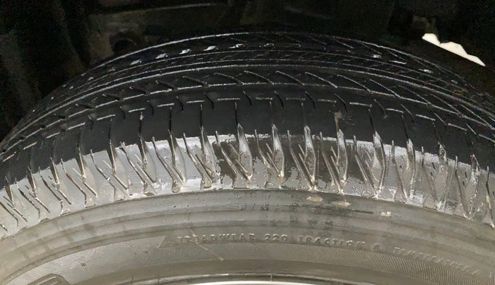2023 Maruti JIMNY ALPHA ALL GRIP PRO MT, Petrol, Manual, 34,569 km, Left Front Tyre Tread