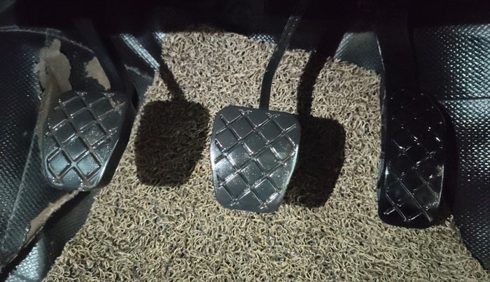 2020 Skoda Rapid ACTIVE 1.0 TSI, Petrol, Manual, 78,364 km, Pedals