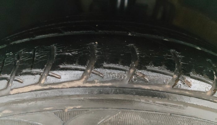 2020 Skoda Rapid ACTIVE 1.0 TSI, Petrol, Manual, 78,364 km, Left Front Tyre Tread