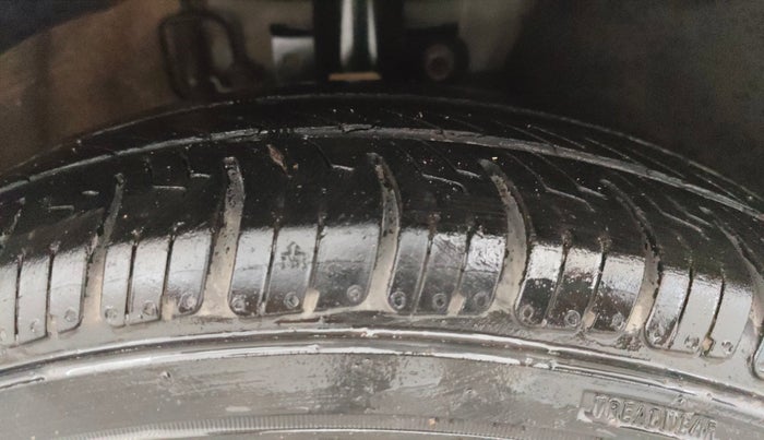 2020 Skoda Rapid ACTIVE 1.0 TSI, Petrol, Manual, 78,364 km, Right Front Tyre Tread