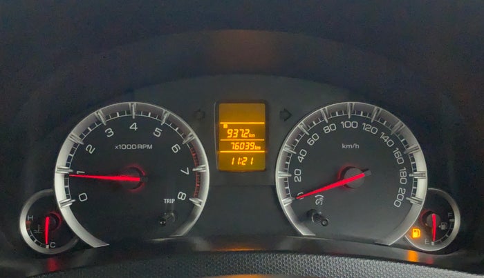 2017 Maruti Swift VXI, Petrol, Manual, 76,039 km, Odometer Image