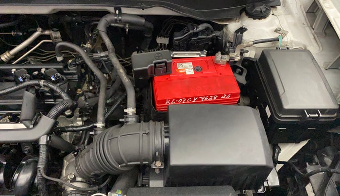 2022 Hyundai VENUE SX 1.2 PETROL, Petrol, Manual, 33,433 km, Engine View - Left