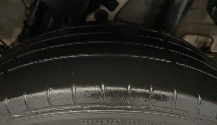 2022 Hyundai VENUE SX 1.2 PETROL, Petrol, Manual, 33,433 km, Left Rear Tyre Tread