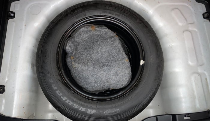 2022 Hyundai VENUE SX 1.2 PETROL, Petrol, Manual, 33,433 km, Spare Tyre