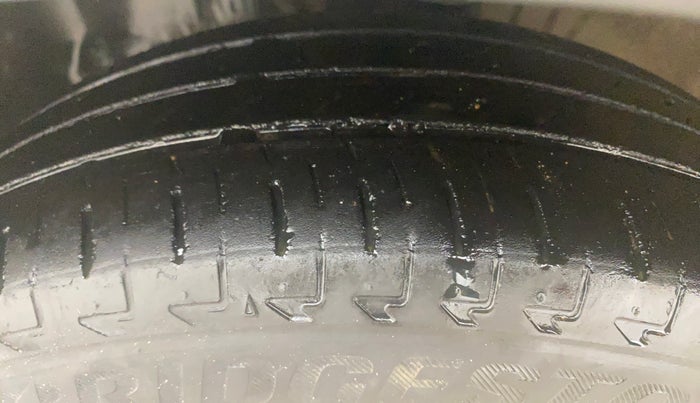 2018 Maruti IGNIS ALPHA 1.2 AMT, Petrol, Automatic, 36,893 km, Left Front Tyre Tread