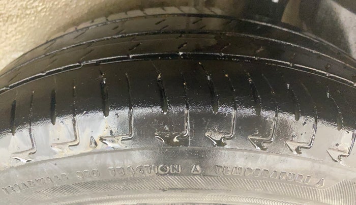 2018 Maruti IGNIS ALPHA 1.2 AMT, Petrol, Automatic, 36,893 km, Left Rear Tyre Tread