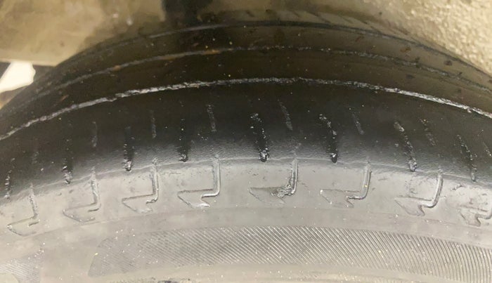 2018 Maruti IGNIS ALPHA 1.2 AMT, Petrol, Automatic, 36,893 km, Right Rear Tyre Tread