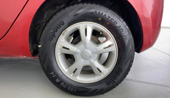 2010 Hyundai i20 SPORTZ 1.2 O, Petrol, Manual, 46,135 km, Left Rear Wheel