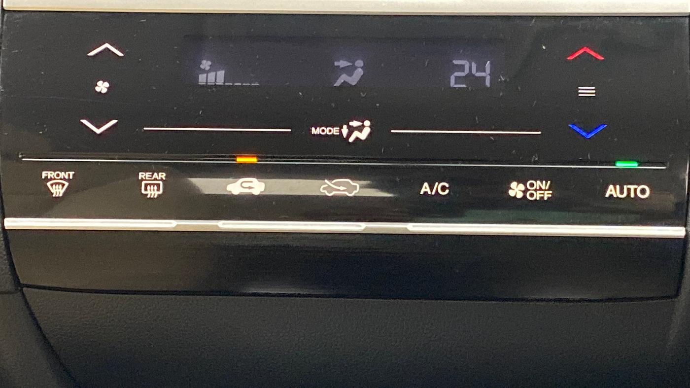 2018 Honda Jazz 1.2 V MT, Petrol, Manual, 22,413 km, Automatic Climate Control
