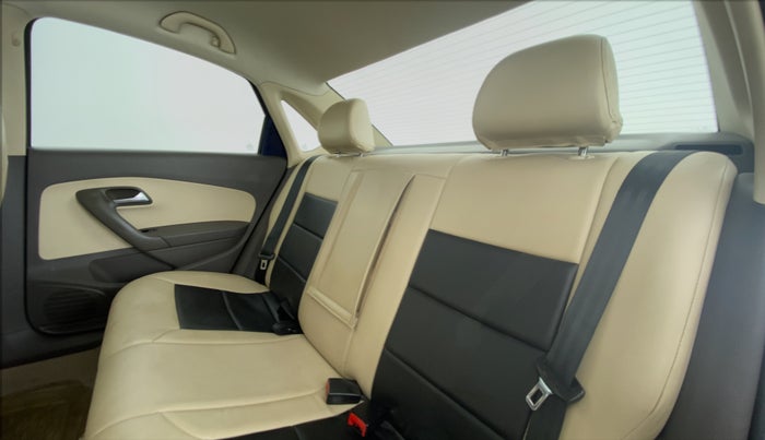 2014 Volkswagen Vento COMFORTLINE MT PETROL, Petrol, Manual, 63,400 km, Right Side Rear Door Cabin