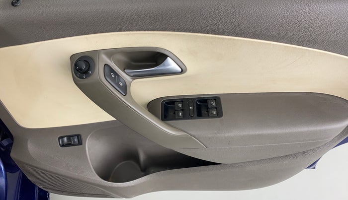 2014 Volkswagen Vento COMFORTLINE MT PETROL, Petrol, Manual, 63,400 km, Driver Side Door Panels Control