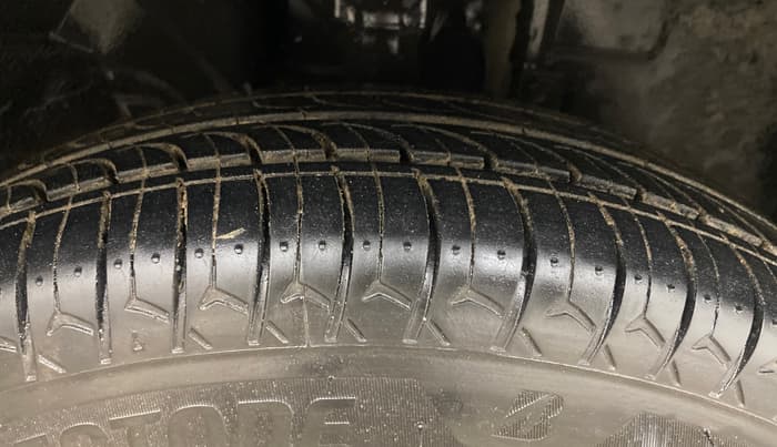 2019 Renault Kwid RXT 1.0 AMT (O), Petrol, Automatic, 59,204 km, Right Front Tyre Tread