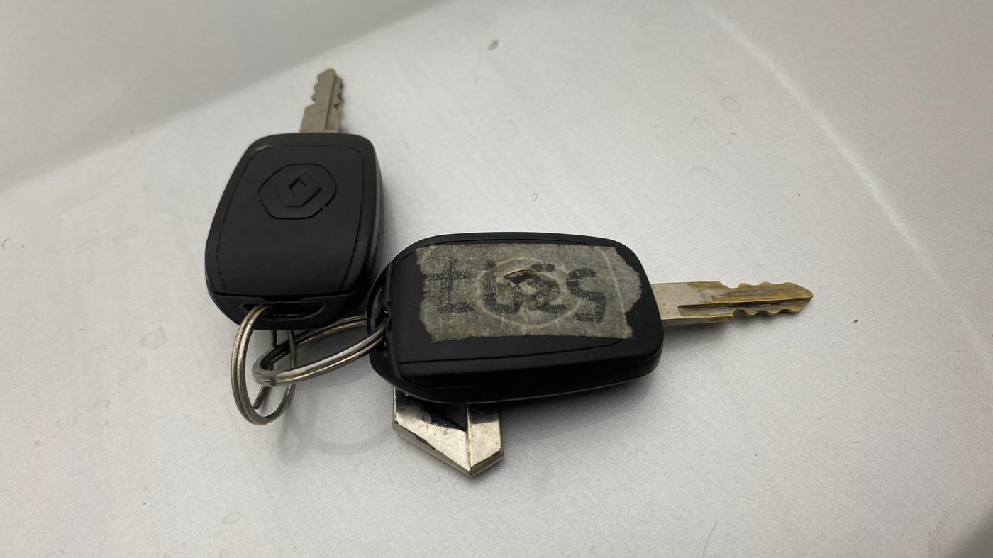 2019 Renault Kwid RXT 1.0 AMT (O), Petrol, Automatic, 59,204 km, Key Close Up