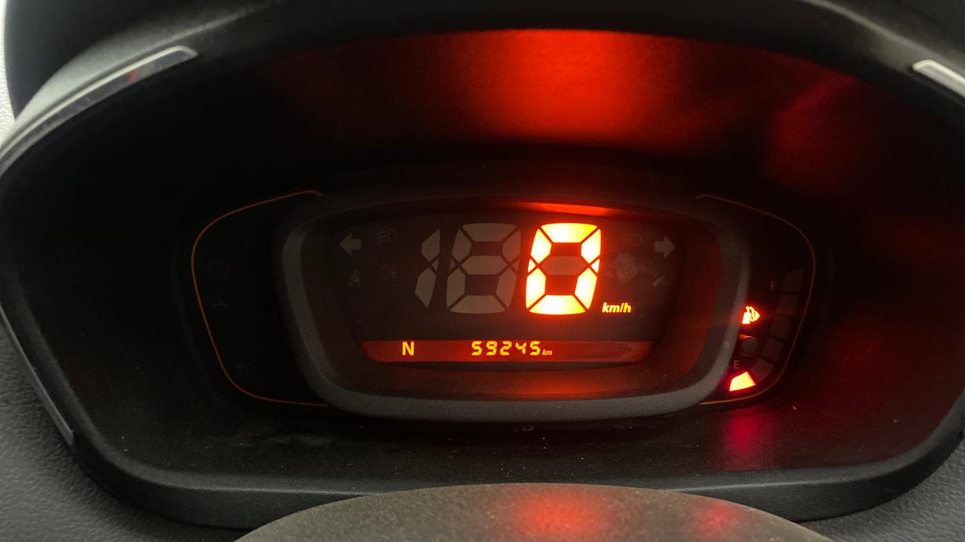 2019 Renault Kwid RXT 1.0 AMT (O), Petrol, Automatic, 59,204 km, Odometer Image