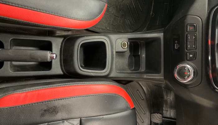 2019 Renault Kwid RXT 1.0 AMT (O), Petrol, Automatic, 59,204 km, Gear Lever