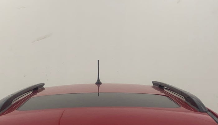 2021 Mahindra XUV300 W6 1.2 PETROL AMT, Petrol, Automatic, 59,831 km, Moonroof/ Sunroof