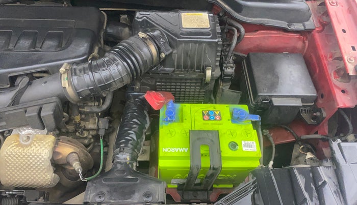 2021 Mahindra XUV300 W6 1.2 PETROL AMT, Petrol, Automatic, 59,831 km, Engine View - Left