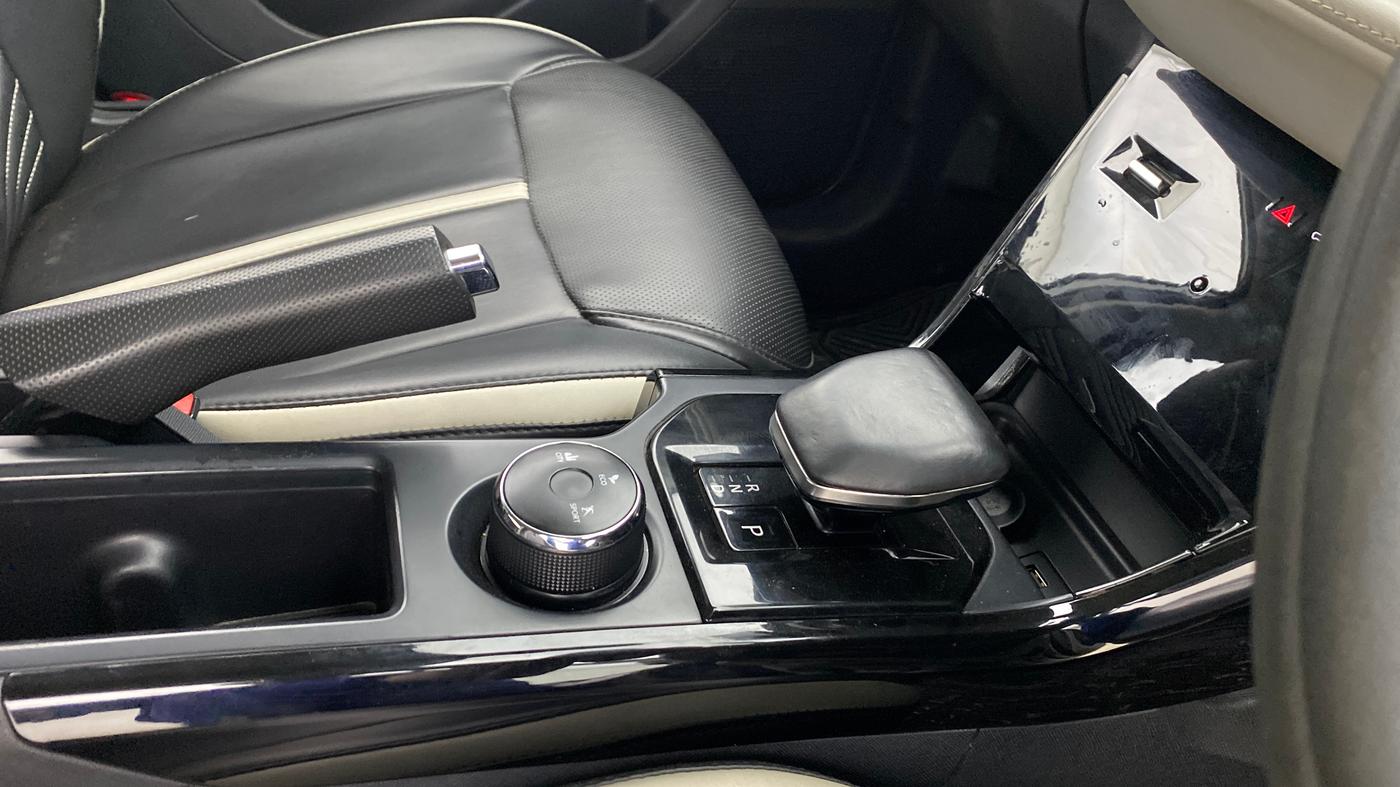 2024 Tata NEXON CREATIVE+ DCA 1.2 PETROL, Petrol, Automatic, 15,413 km, Gear Lever